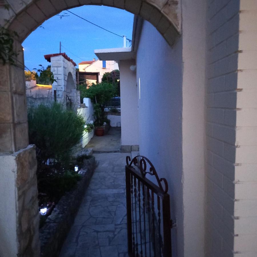 Kuca Za Odmor Skalina - Sea View Villa Сплитска Екстериор снимка
