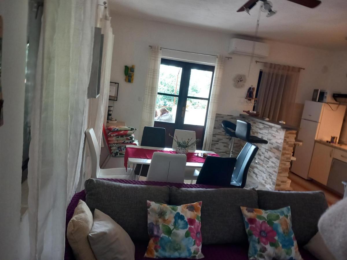 Kuca Za Odmor Skalina - Sea View Villa Сплитска Екстериор снимка
